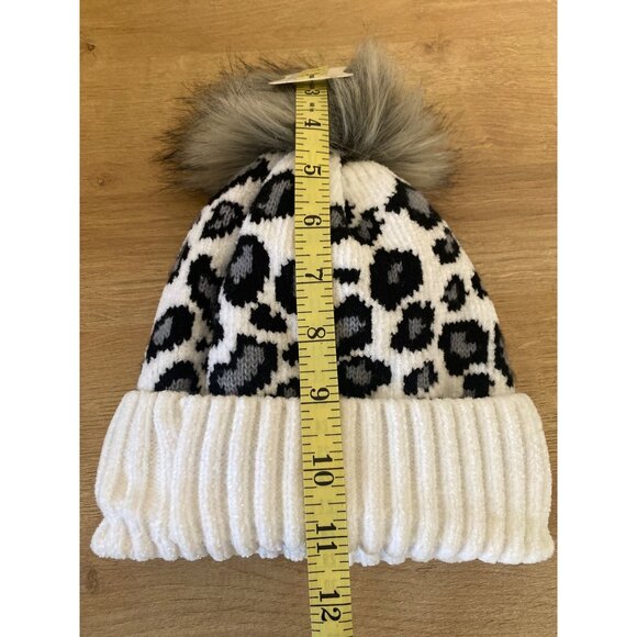 Altar’d State Leopard Print Knit Beanie Hat W/ Faux Fur Pom & Fleece Lining OSFM - Picture 6 of 6